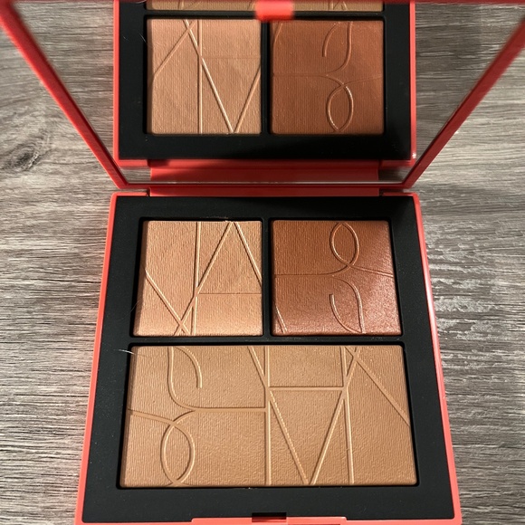NARS Pleasure Trip Cheek Palette *LE* - Picture 5 of 5